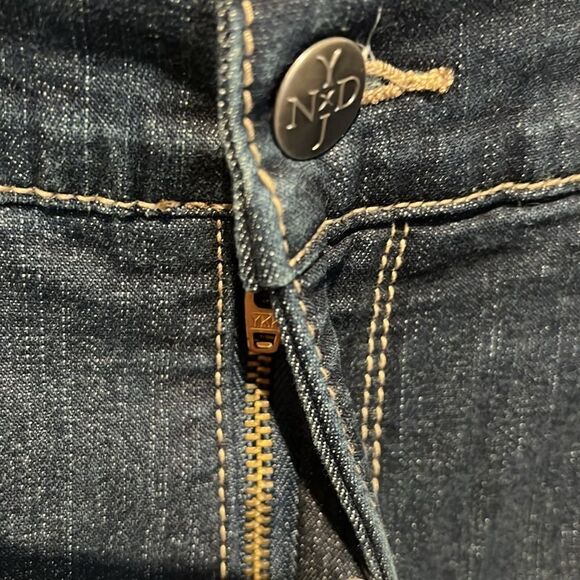 NYDJ Dark Wash High Rise Straight Leg Jeans Size 12 NWT‎ - Picture 5 of 13